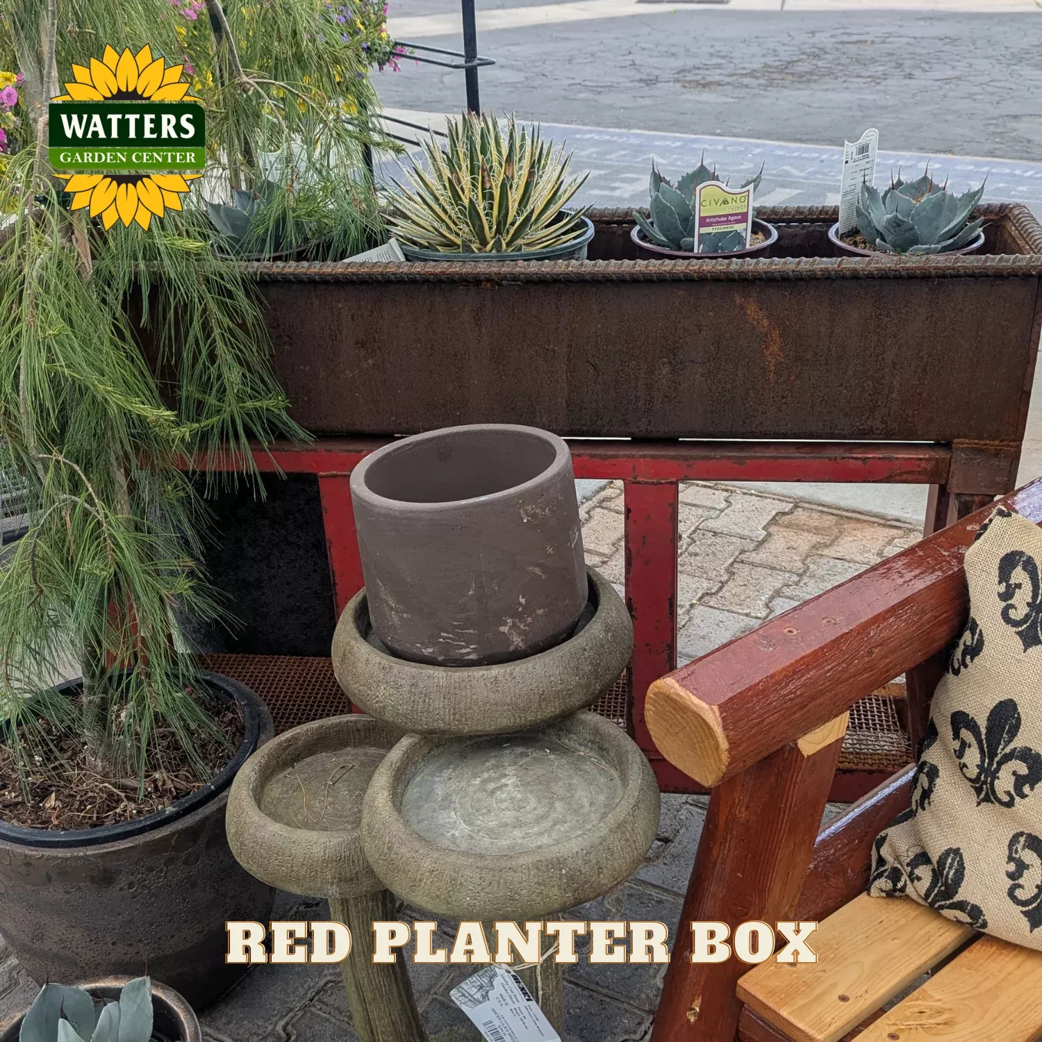 RED PLANTER BOX