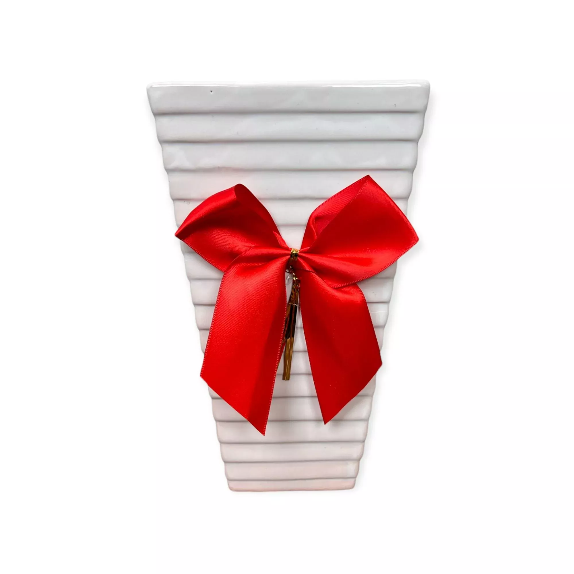 Stunning White Ceramic Garden Pot – Elegant Decorative Planter