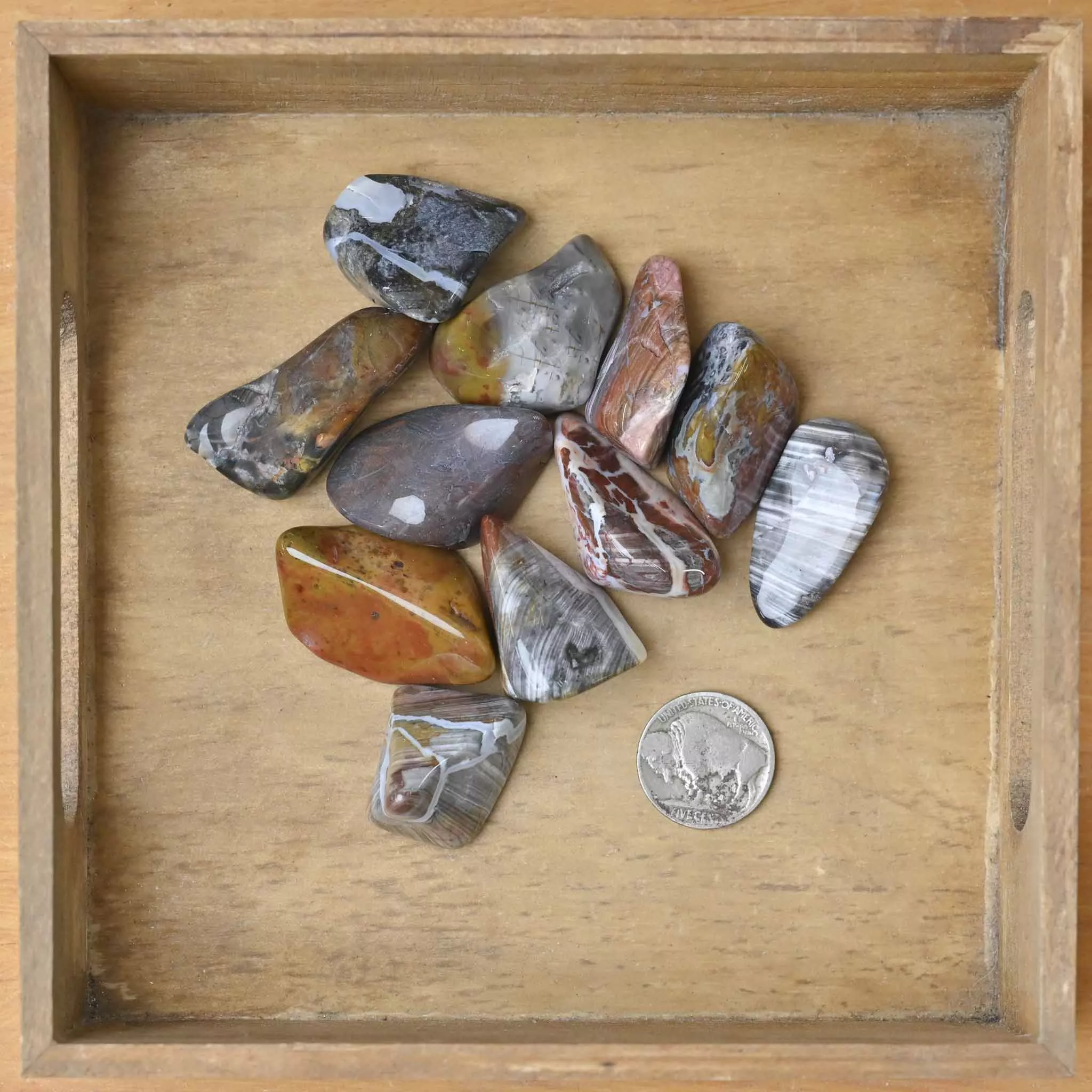 Tumbled Flint (1 Stone)